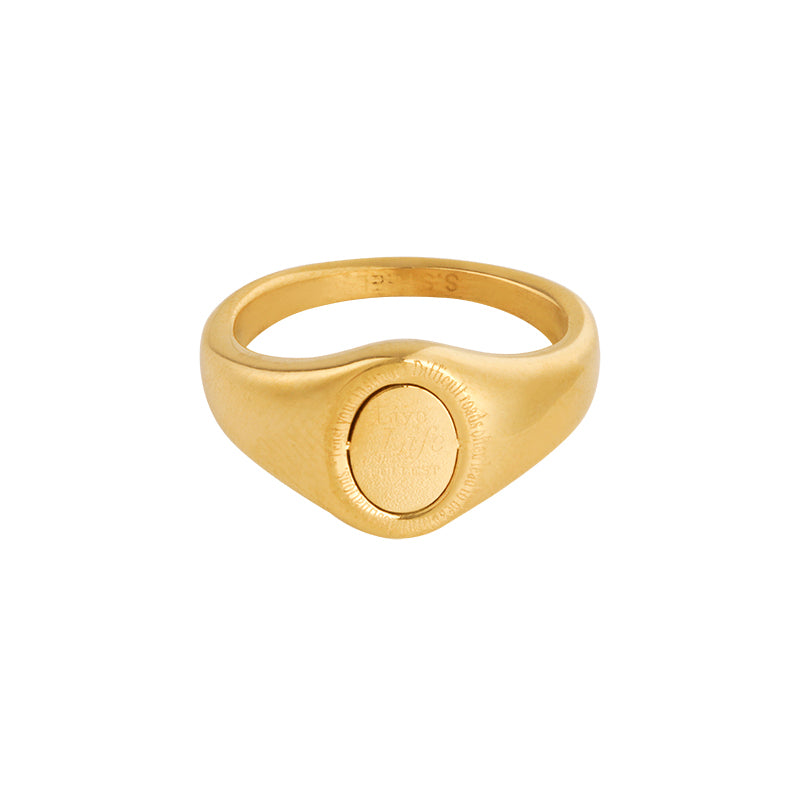 RING LIVE LIFE TO THE FULLEST GOLD