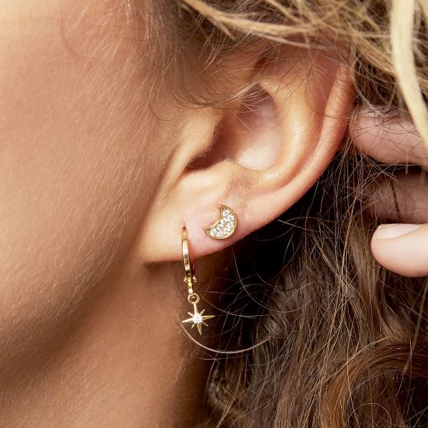 EARRINGS LUSTROUS GOLD