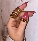 RING LARGE BAGUETTE GOLD